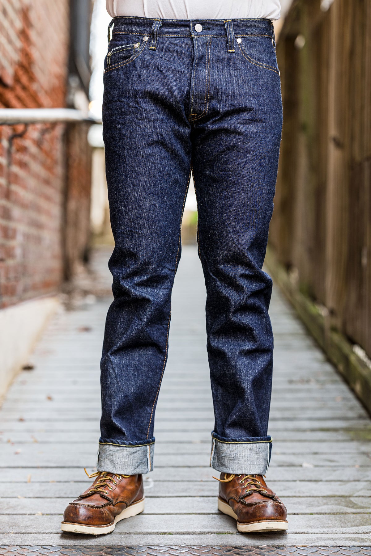 Samurai S004JP 15oz Yamato Series Slim Tapered - model front