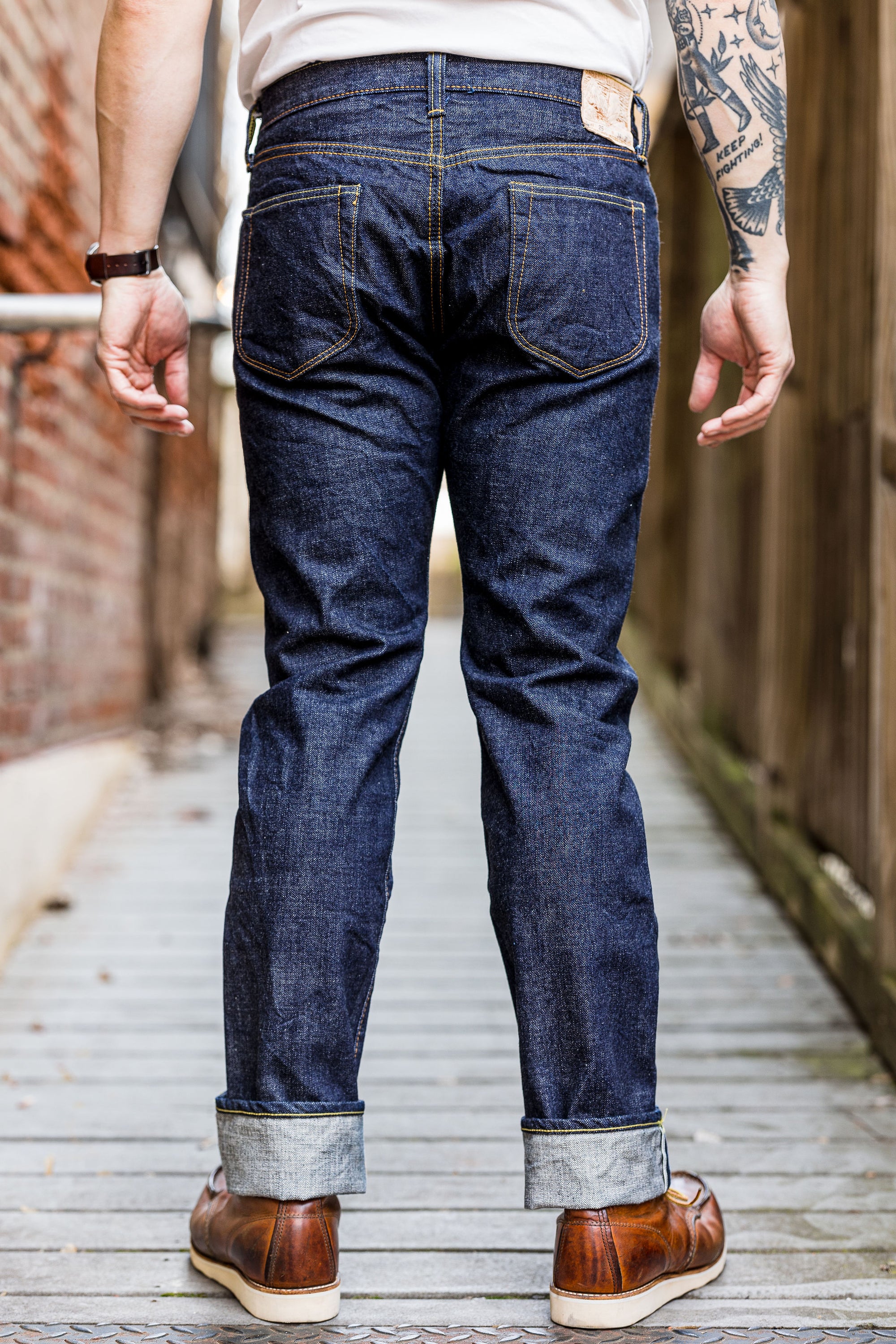 Samurai S004JP 15oz Yamato Series Slim Tapered - model back