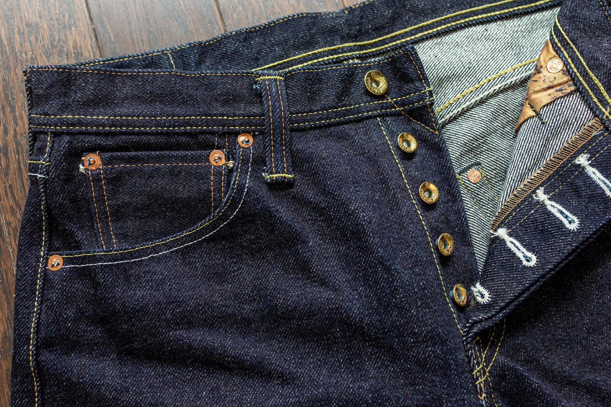 Samurai S5000VX25oz-TM 25oz Limited "Saigoku Musou" Model Straight Fit - button fly detail