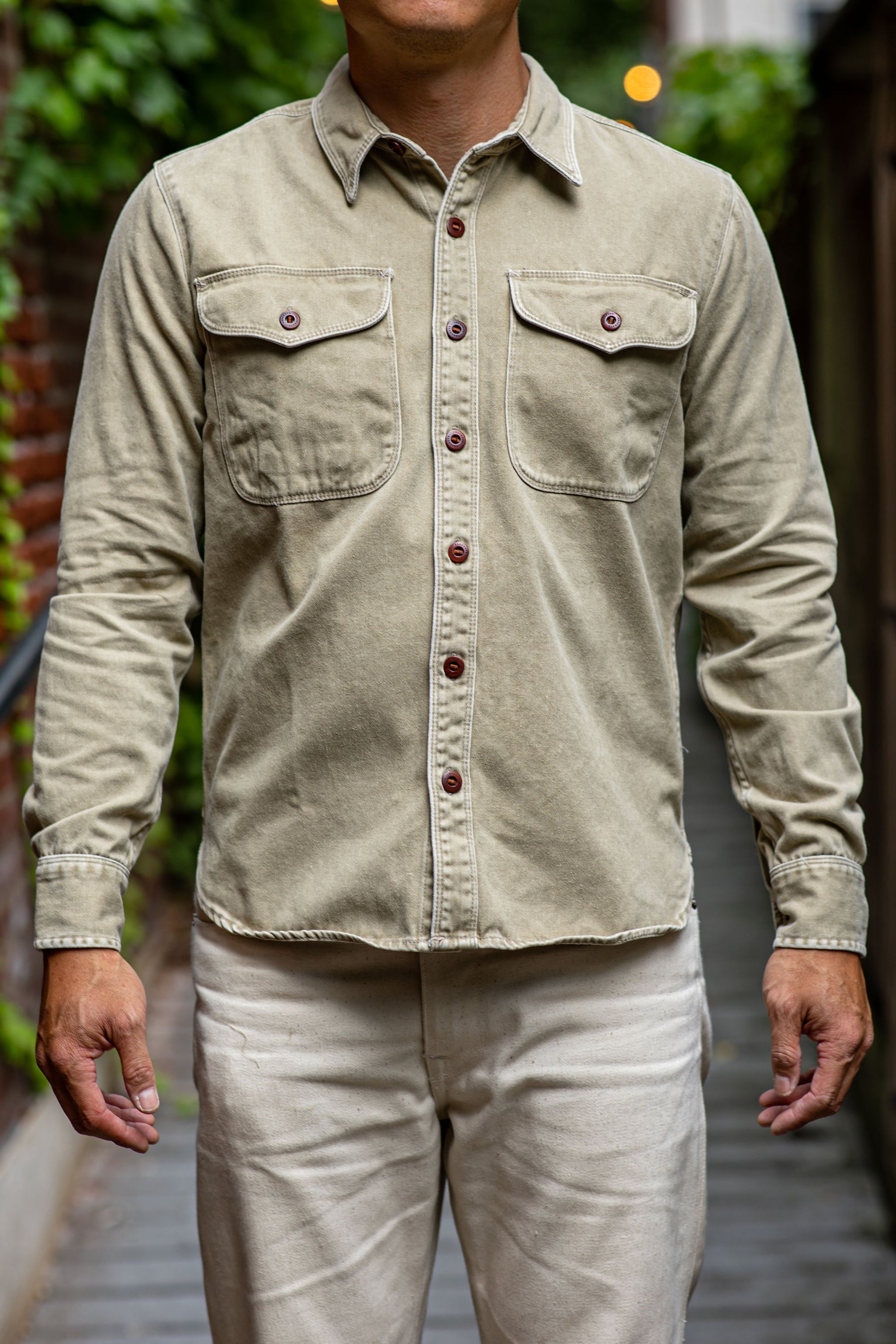 Freenote Cloth Utility - Khaki Red Buttons
