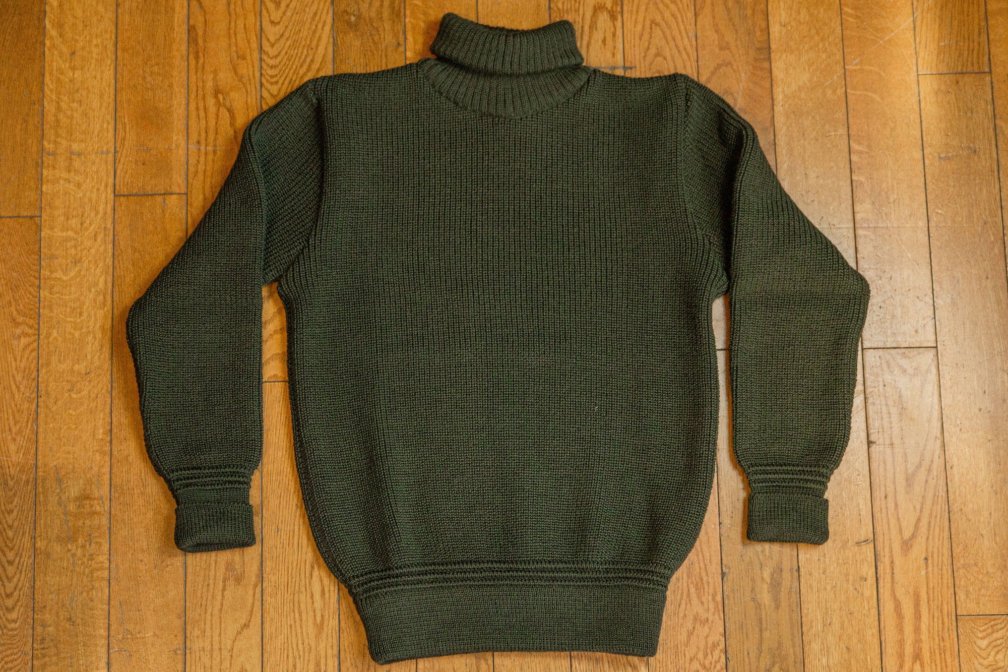 Heimat Textil Boat Roll Neck - Military Green