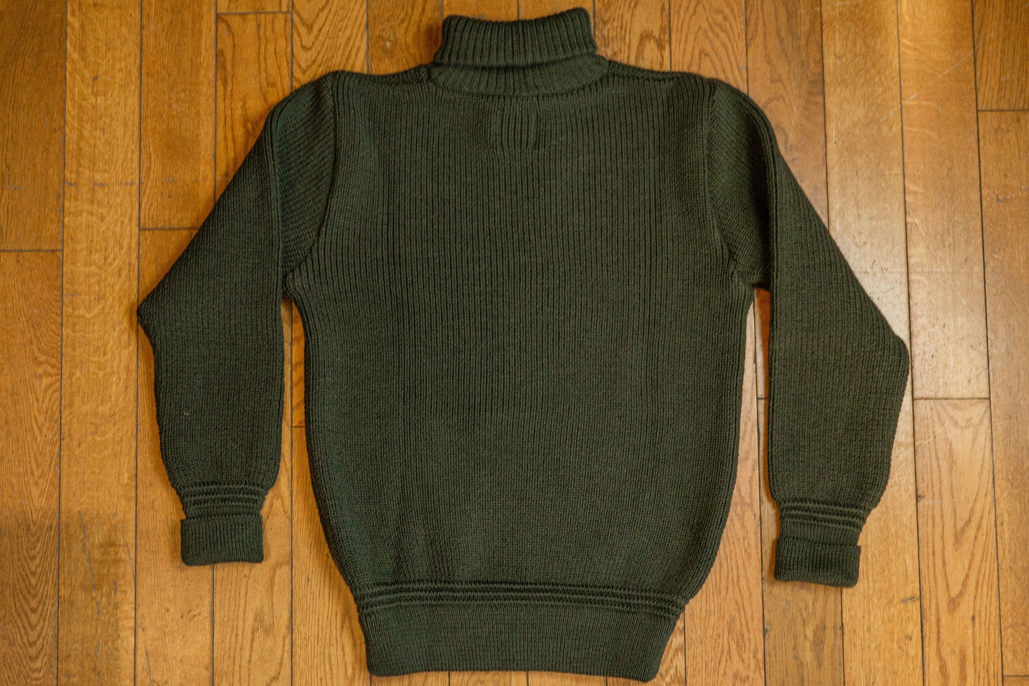 Heimat Textil Boat Roll Neck - Military Green